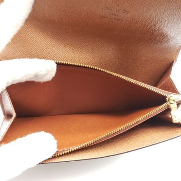 Louis Vuitton Pochette Monnaie Monogram Wallet - Picture 14 of 16